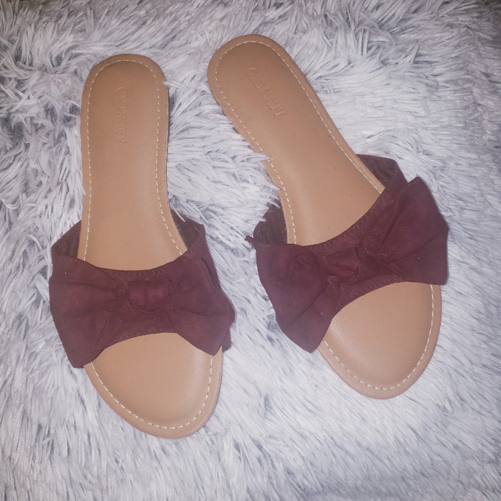 Old Navy Bowtie Sandals 7